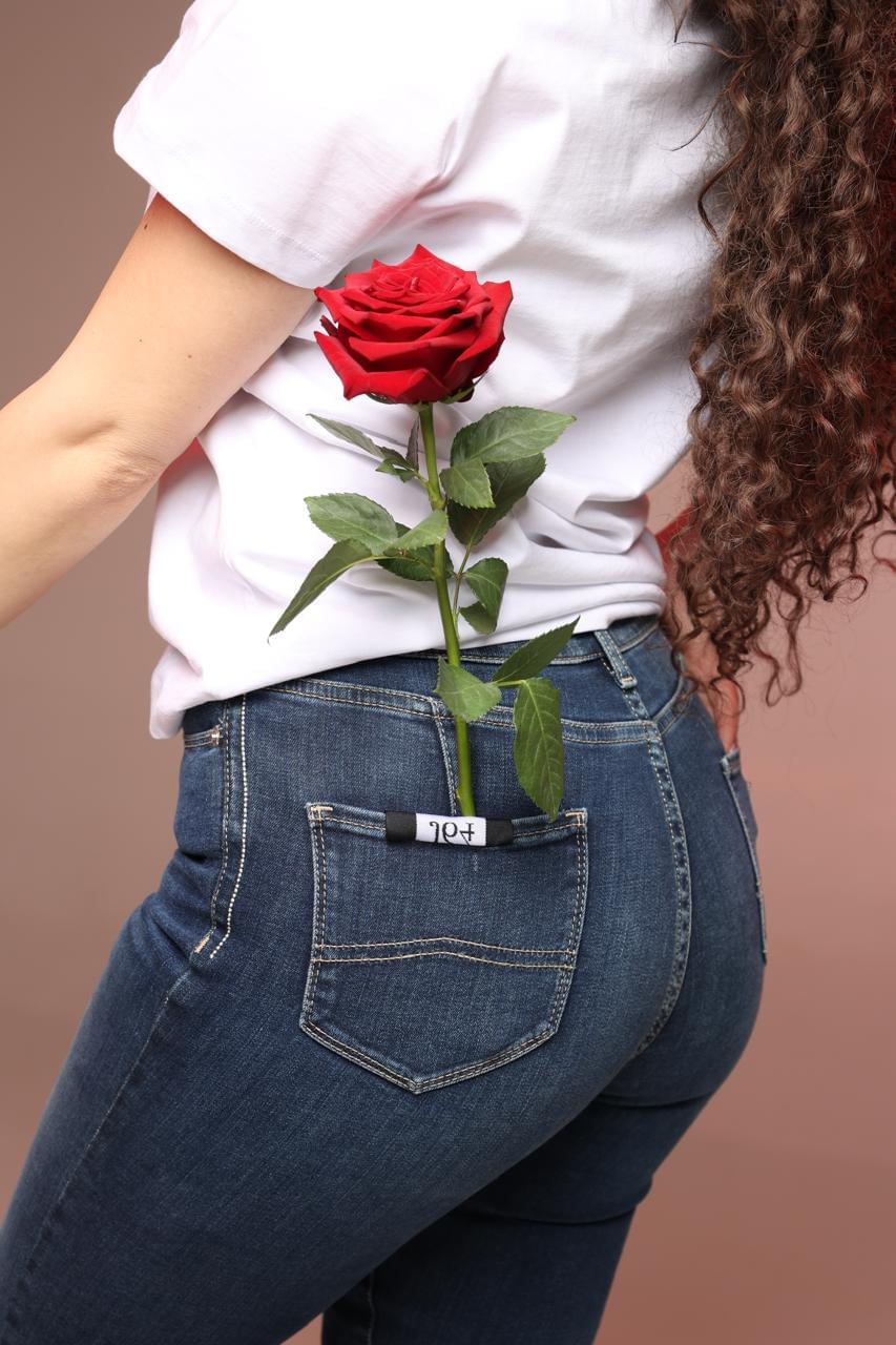 SLIM FIT