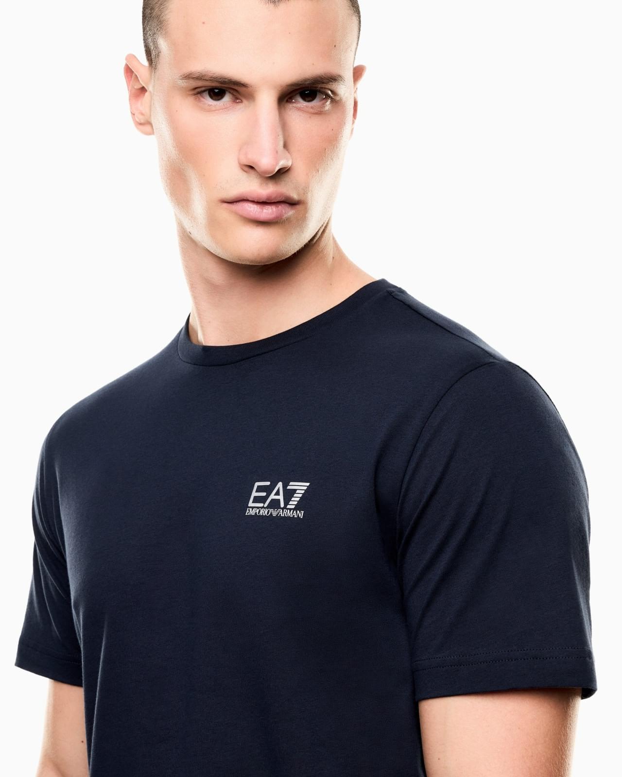 T-SHIRT EA7 BLU NAVY ME DETAJE MINIMALISTE - Image 3